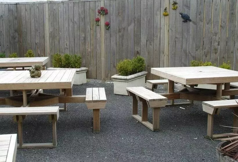 Retkeilymaja Horse And Jockey Inn