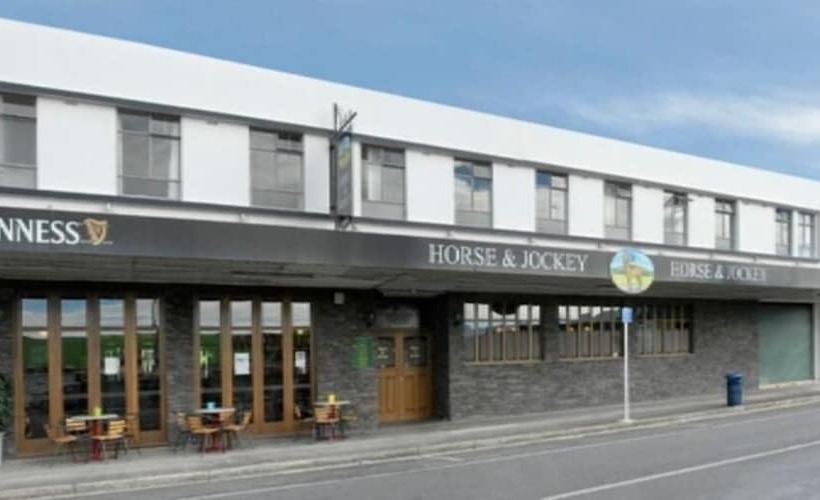 호스텔 Horse And Jockey Inn