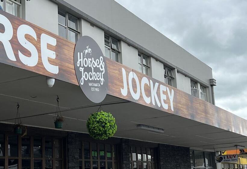 호스텔 Horse And Jockey Inn