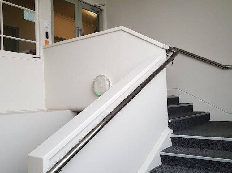 호스텔 Horse And Jockey Inn