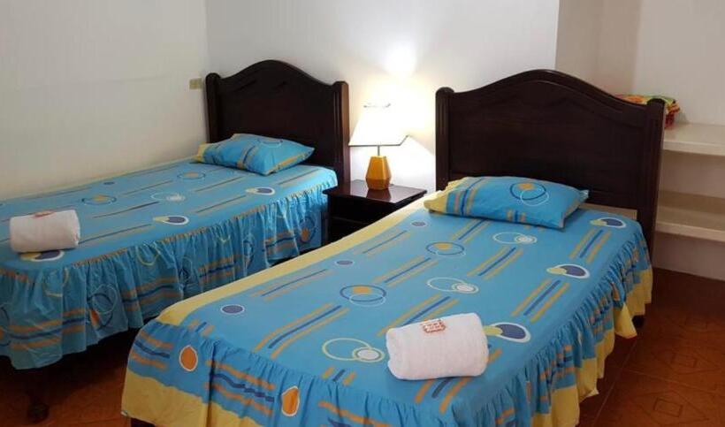 הוסטל Hostal Cerro Azul