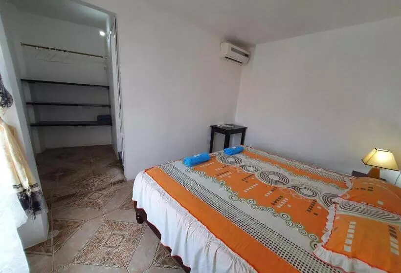 هاستل Hostal Cerro Azul