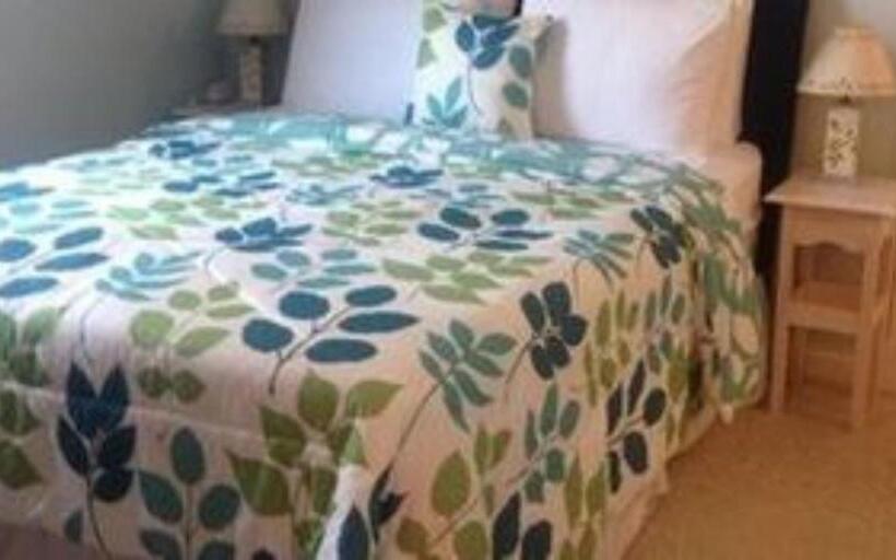 فندق صغير New Buffalo Inn & Spa