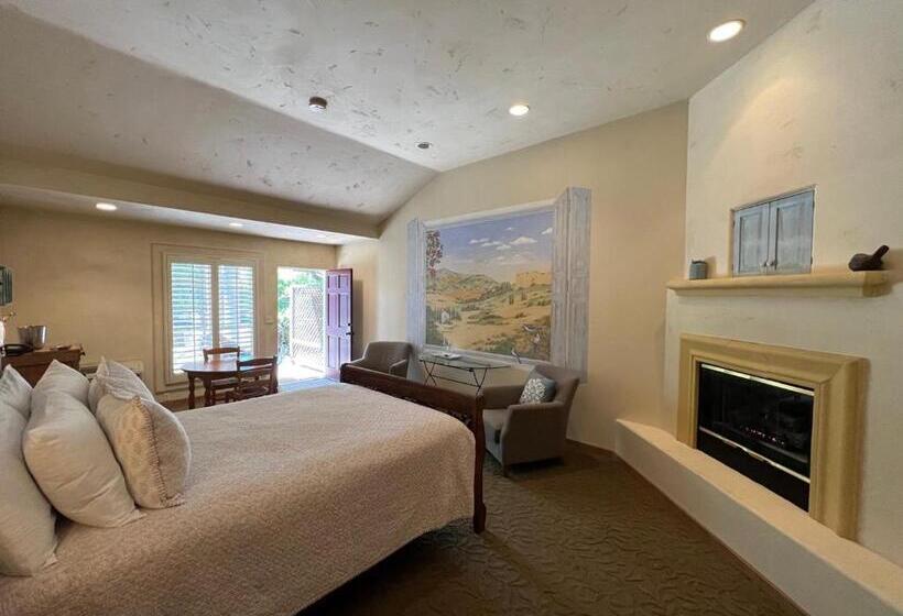 فندق صغير Petit Logis Inn