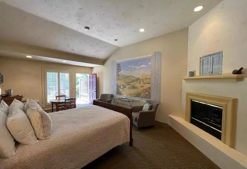 Retkeilymaja Petit Logis Inn