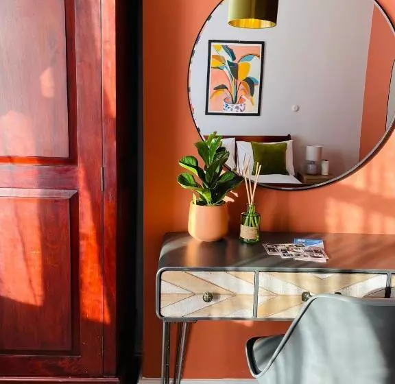 ユースホステル Rooms At The Rosebery
