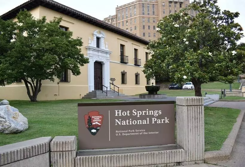 ユースホステル The Gables Inn