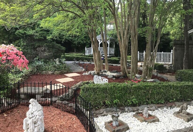 هاستل The Gables Inn