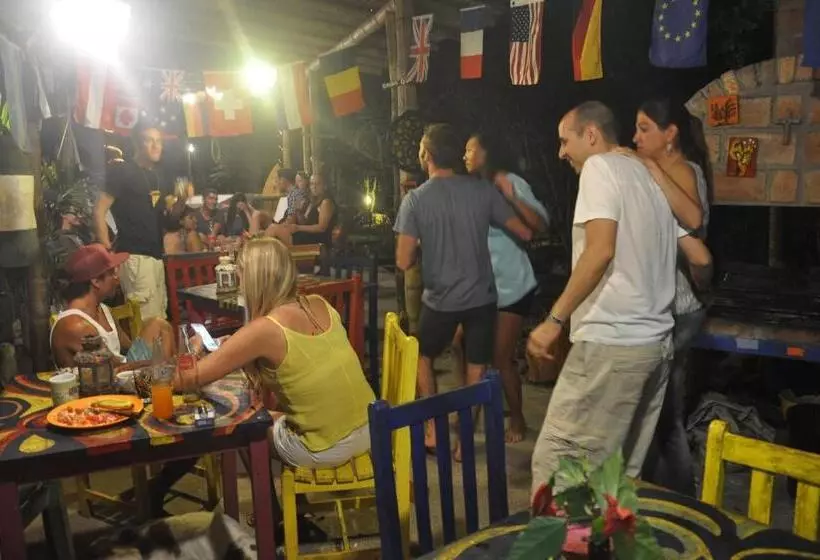 ユースホステル Viejamar B&b