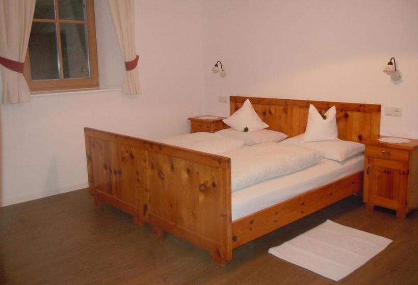 ホテル Feldererhof