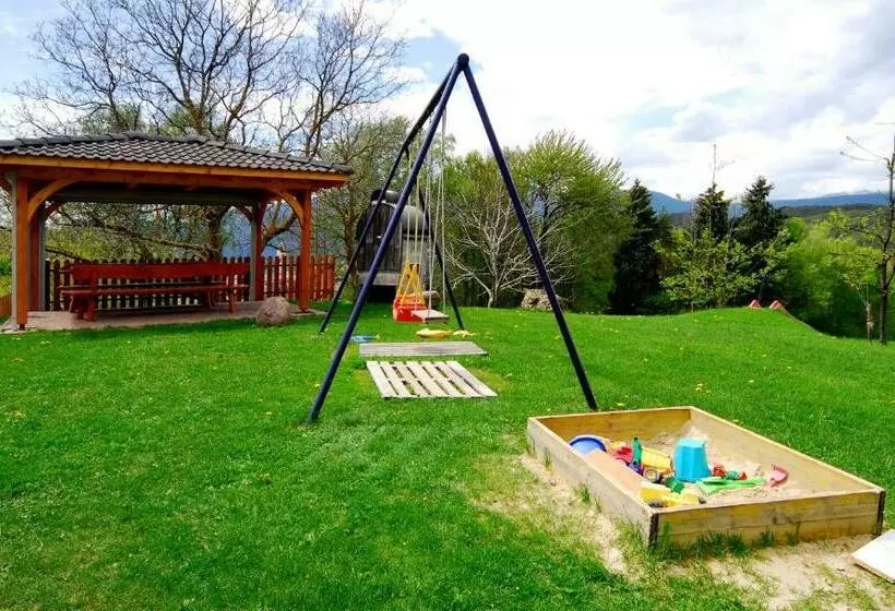ホテル Urthalerhof