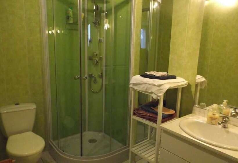 פנסיון Chambres Les Salles