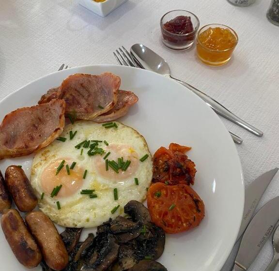 بنسيون Cosimi Guest House