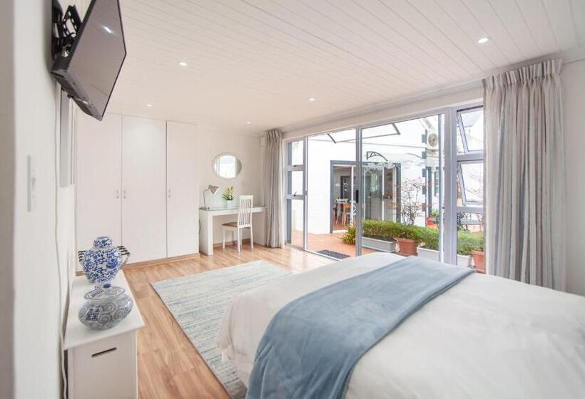 بنسيون Cosimi Guest House