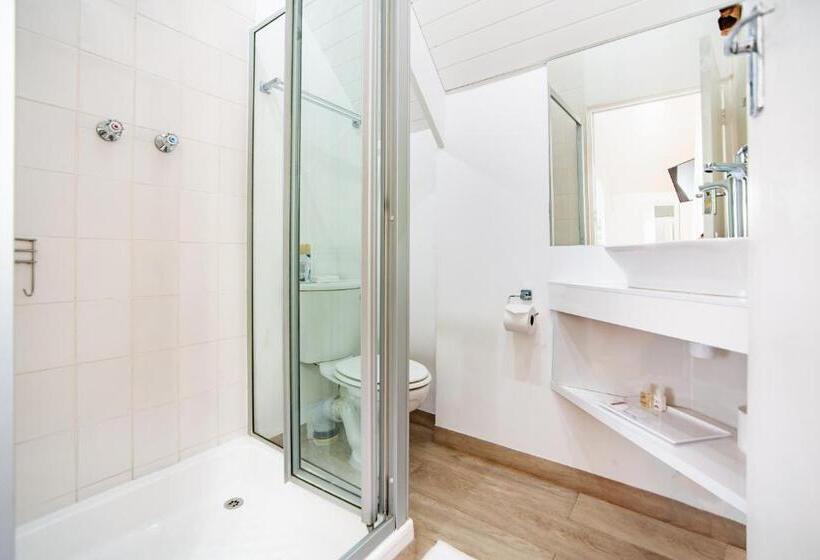 بنسيون Cosimi Guest House