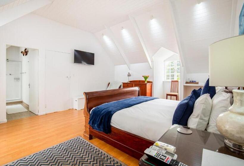 بنسيون Cosimi Guest House