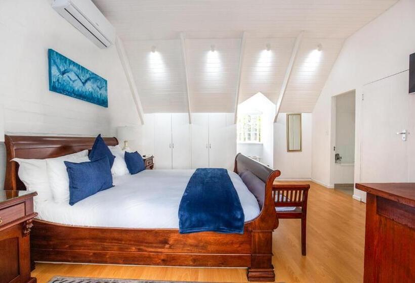 بنسيون Cosimi Guest House