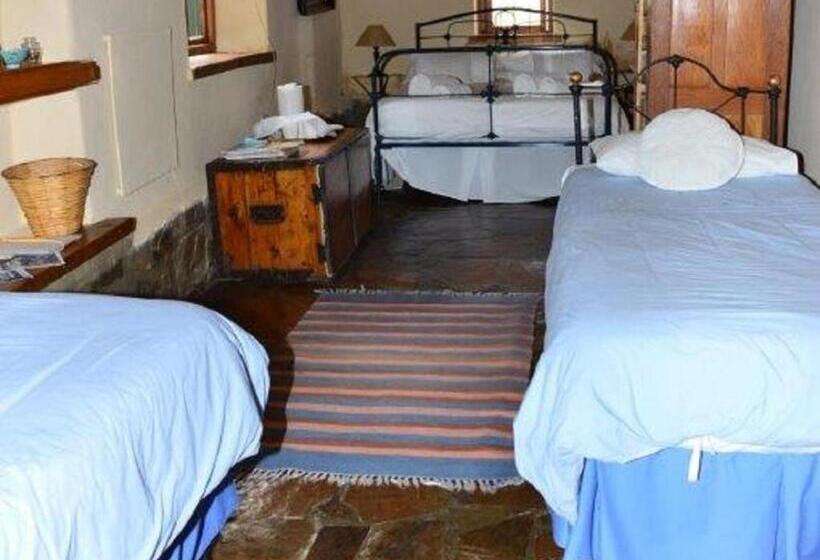 Pension Cypress Cottage