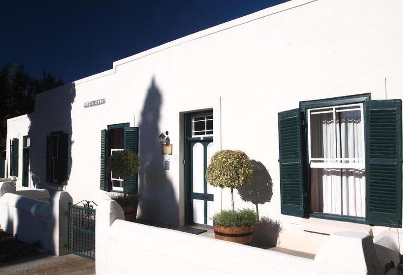 Pension Cypress Cottage