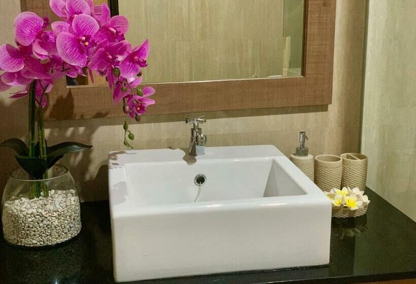 بنسيون Jonsen Homestay