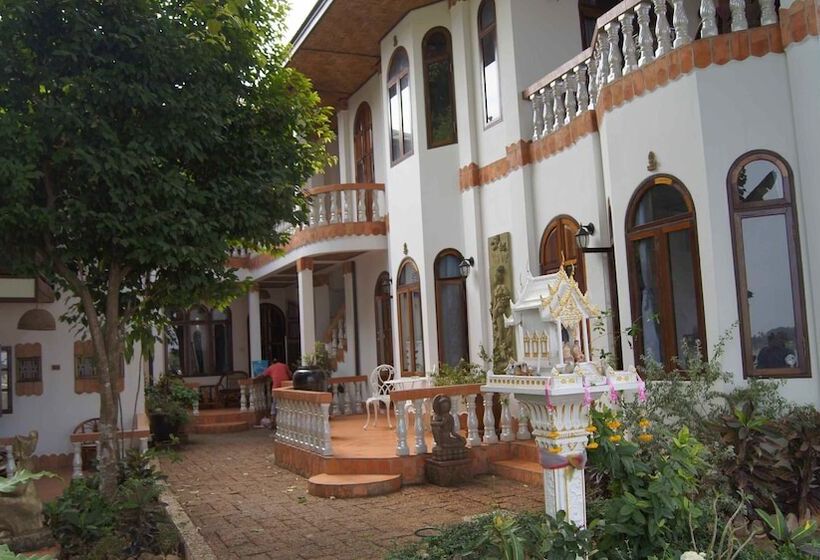 Пансион Mut Mee Garden Guest House