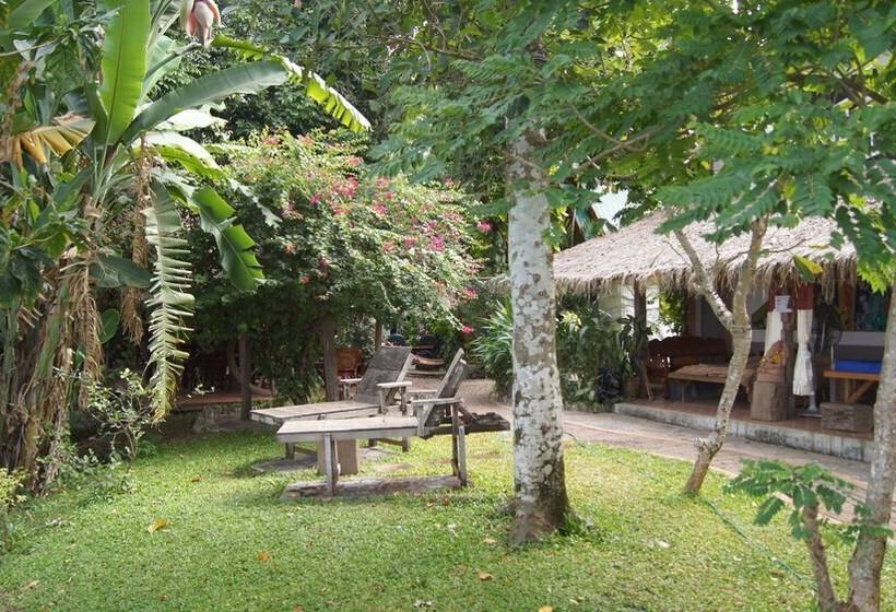 Пансион Mut Mee Garden Guest House