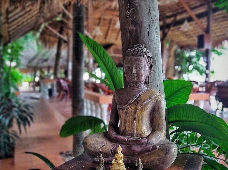 Пансион Mut Mee Garden Guest House