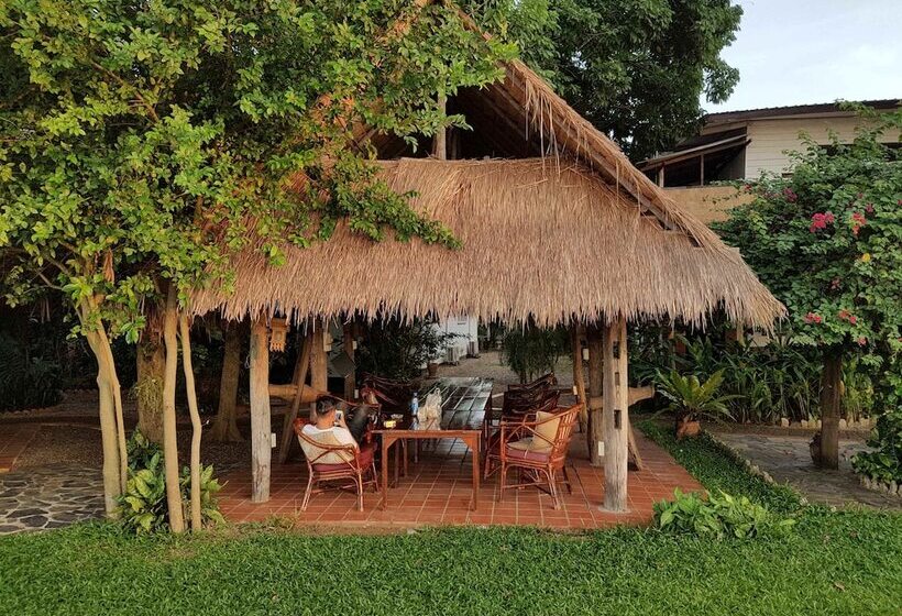 Пансион Mut Mee Garden Guest House