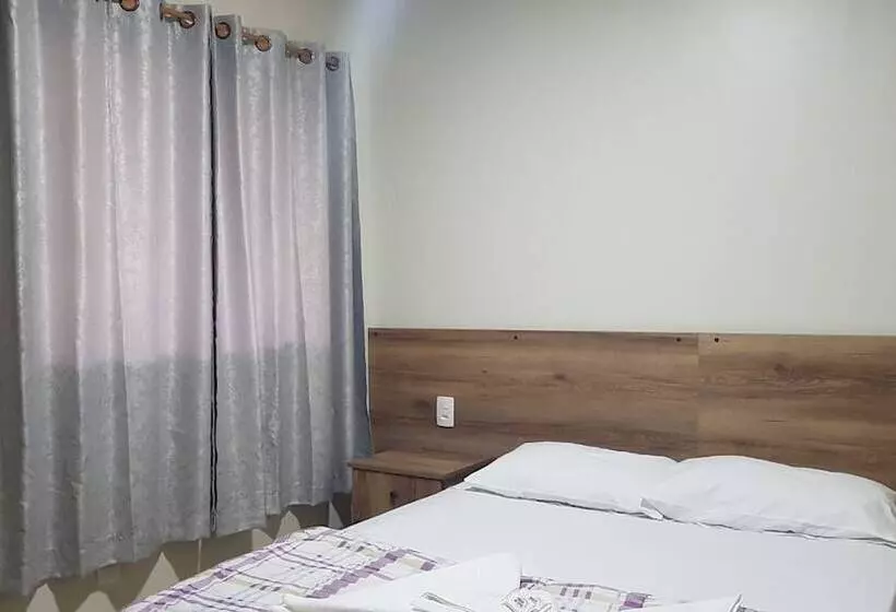 Majatalo Pousada Dos Guias