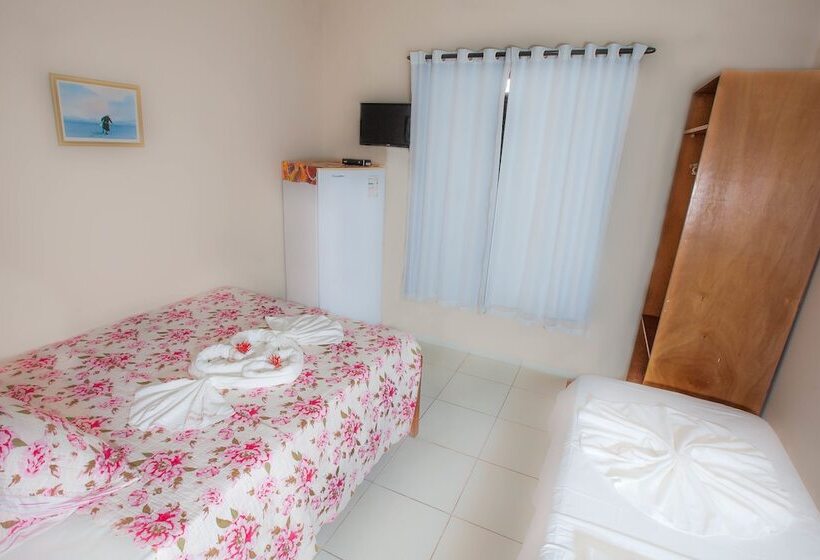 پانسیون Pousada Tia Helena