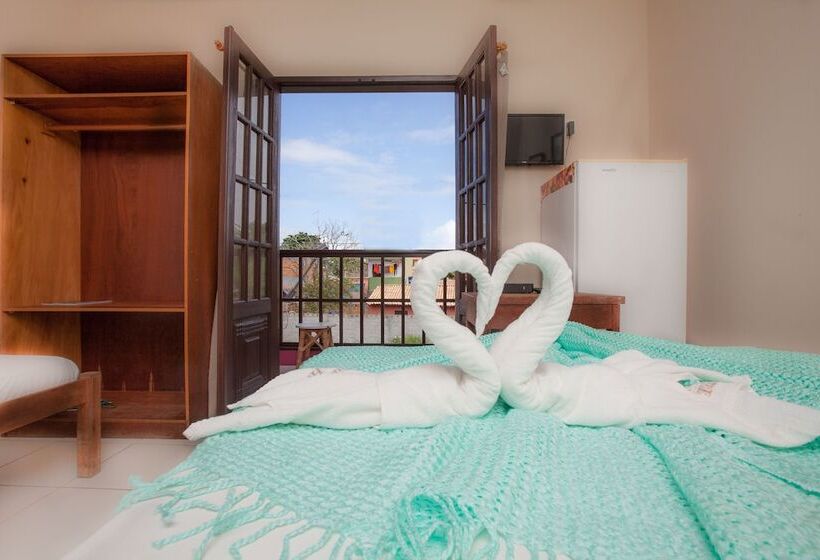 پانسیون Pousada Tia Helena