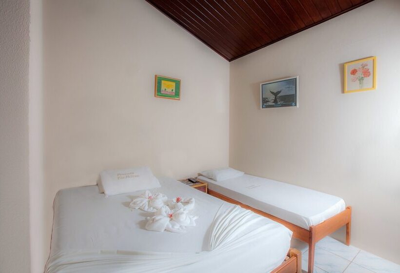 پانسیون Pousada Tia Helena