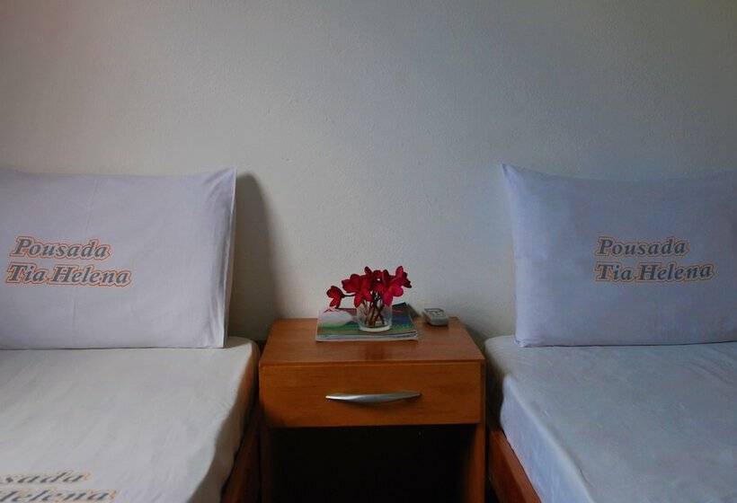 پانسیون Pousada Tia Helena