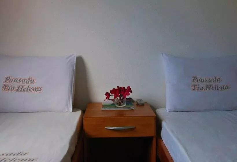ペンション Pousada Tia Helena