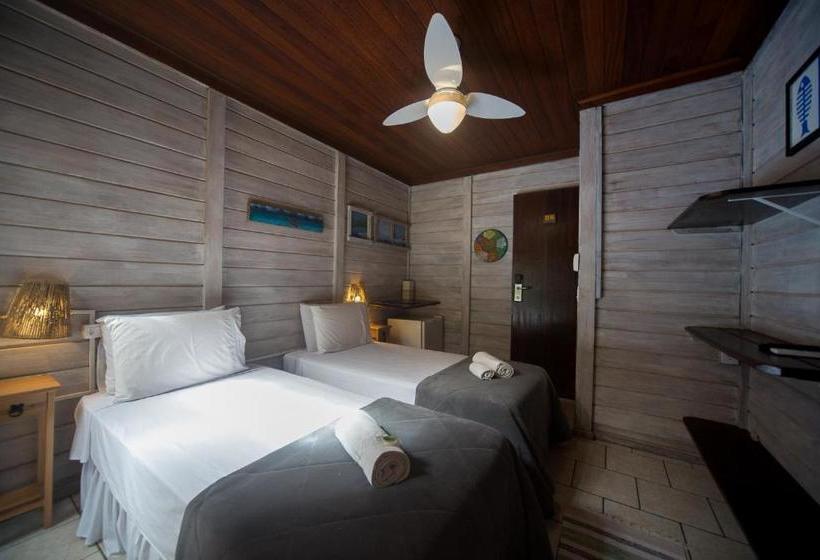 ペンション Pousada Treze Luas