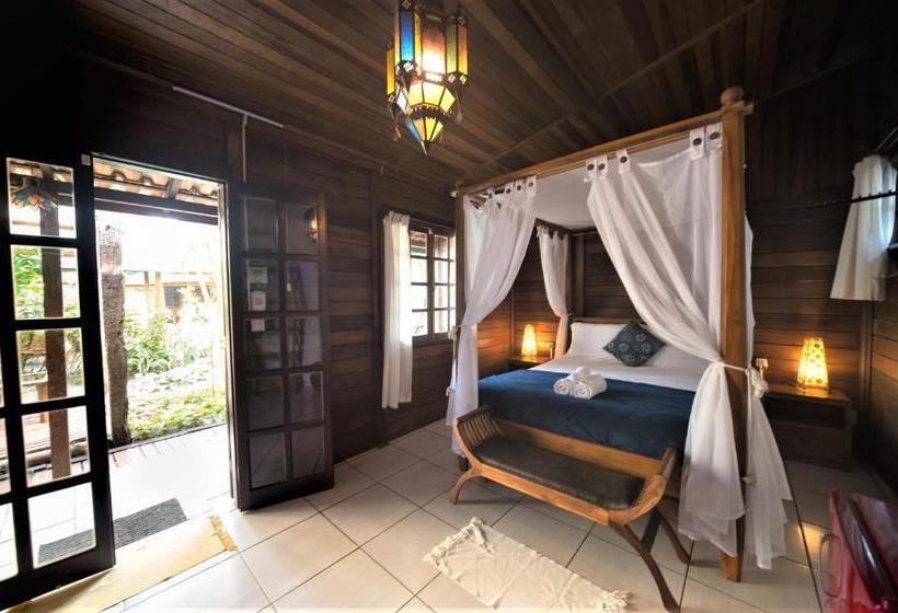 ペンション Pousada Treze Luas