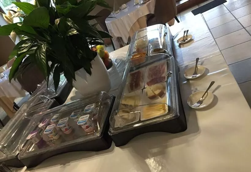 Retkeilymaja Au Comte De Mercy