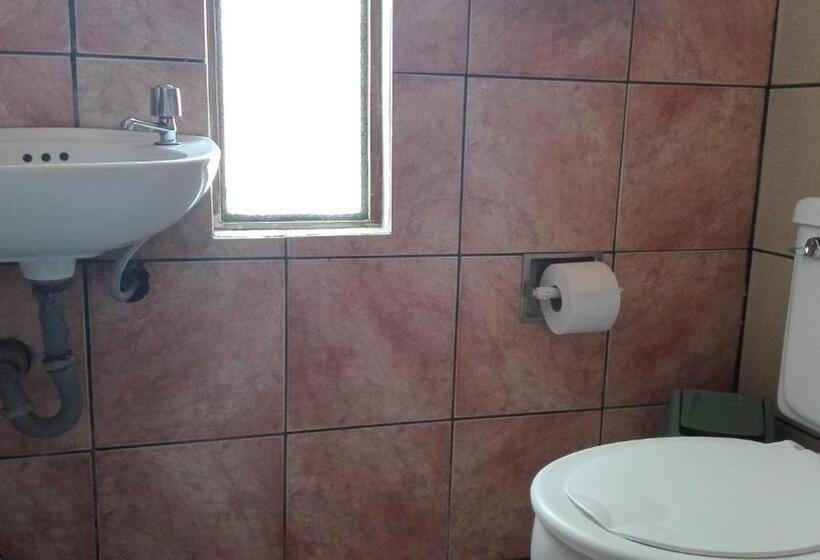 فندق صغير Posada Junco Y Capuli