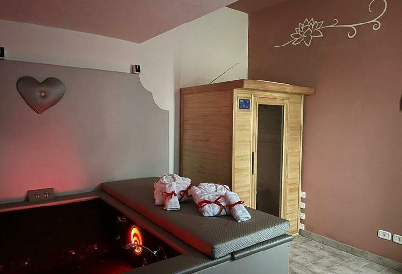 فندق Agriturismo Albarosa Terre Dell Amore