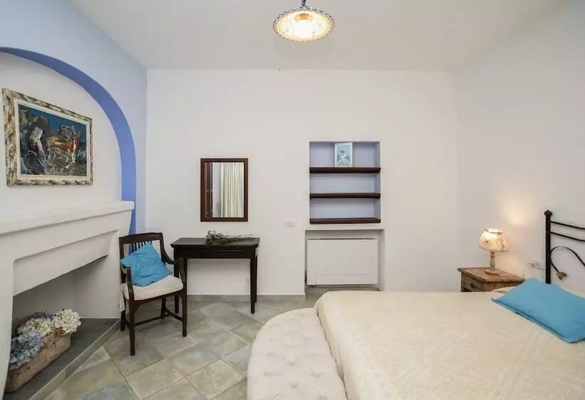 ホテル Agriturismo Guthiddai