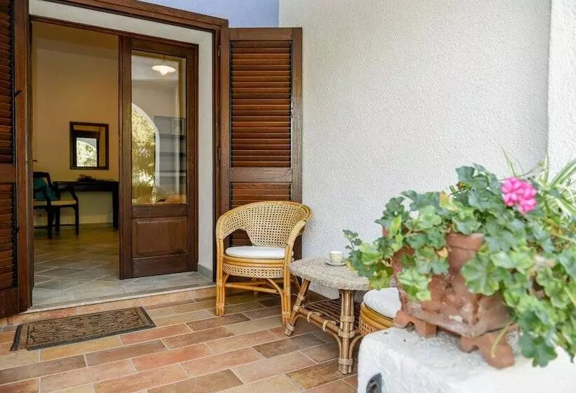 ホテル Agriturismo Guthiddai