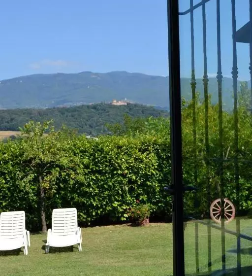 هتل Agriturismo La Querce