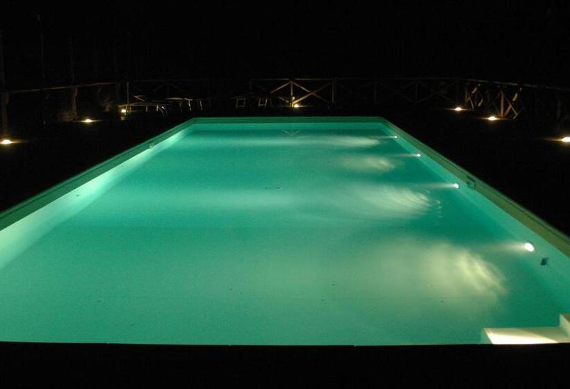 ホテル Casale Dei Mattonari