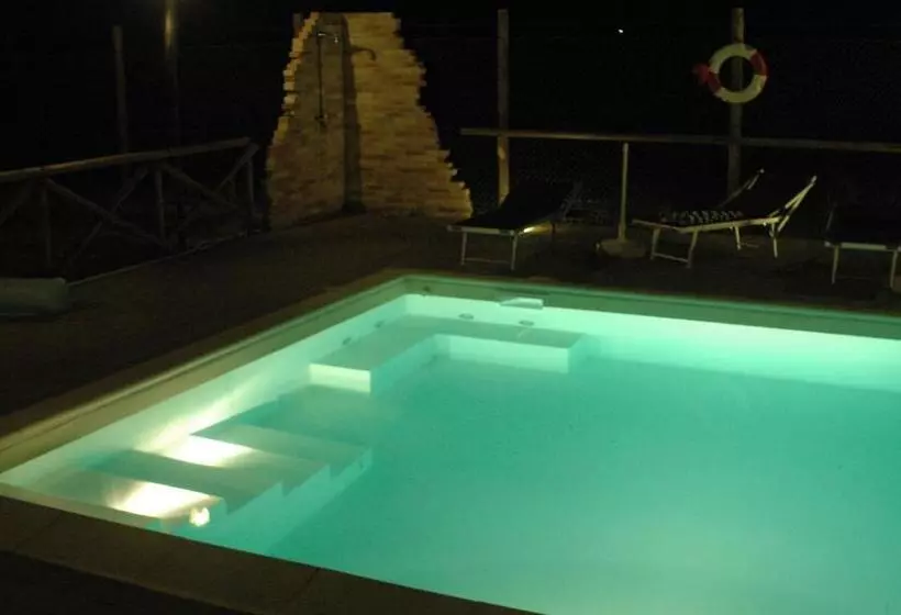 ホテル Casale Dei Mattonari