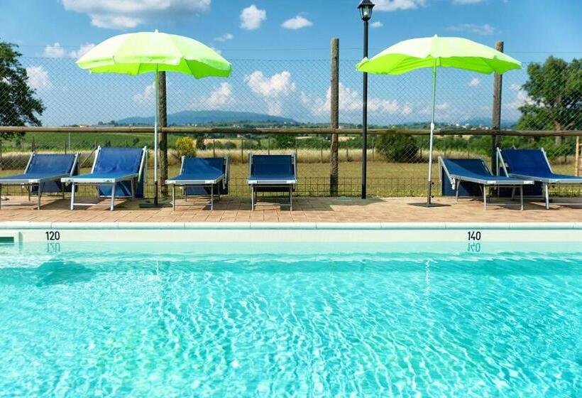 ホテル Casale Dei Mattonari