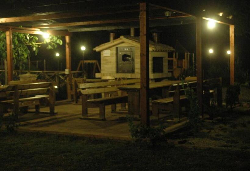 ホテル Casale Dei Mattonari