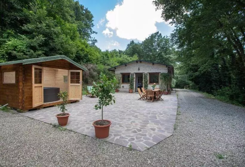 Hotelli Castello Santa Cristina