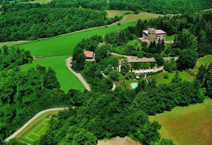 Hotelli Castello Santa Cristina