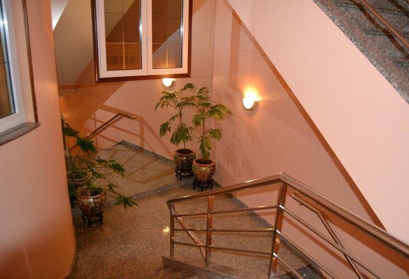 Pensão Hostal Residencia Bahía