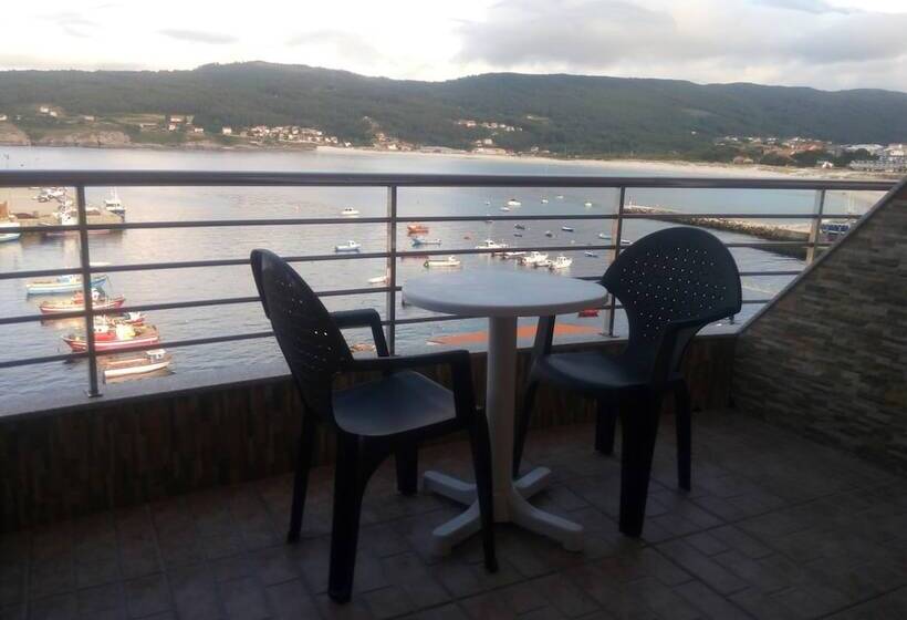 Pensão Hostal Residencia Bahía